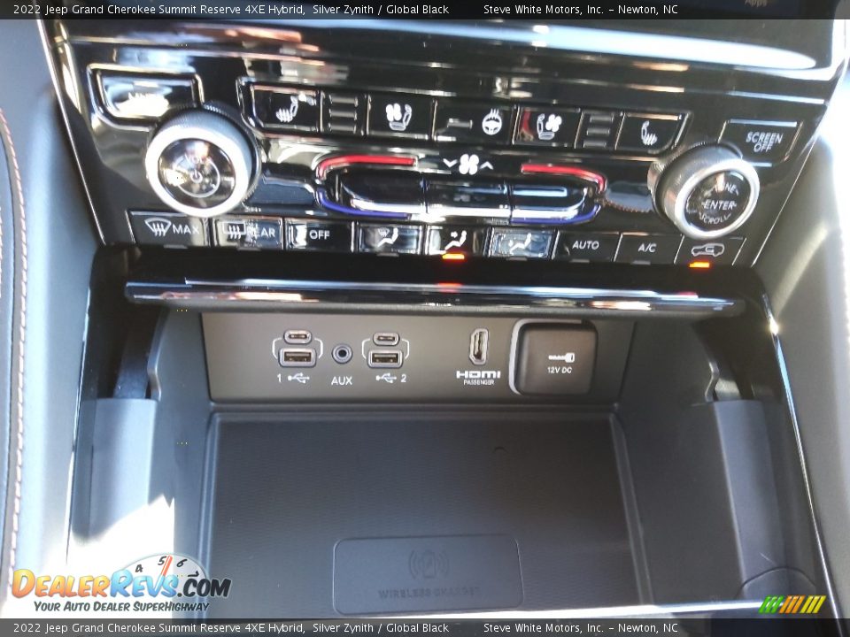 Controls of 2022 Jeep Grand Cherokee Summit Reserve 4XE Hybrid Photo #32