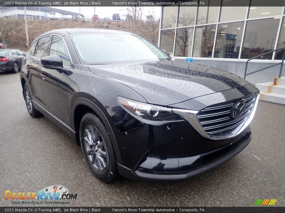 Front 3/4 View of 2023 Mazda CX-9 Touring AWD Photo #9