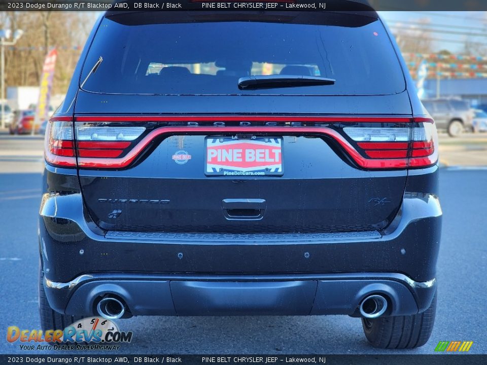 Exhaust of 2023 Dodge Durango R/T Blacktop AWD Photo #6