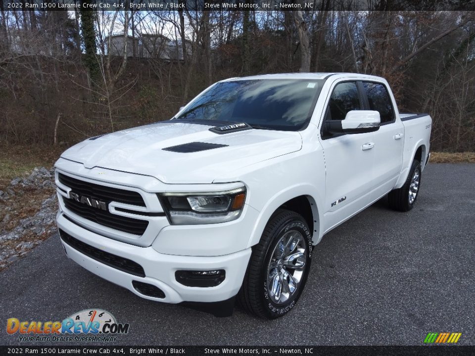 2022 Ram 1500 Laramie Crew Cab 4x4 Bright White / Black Photo #2