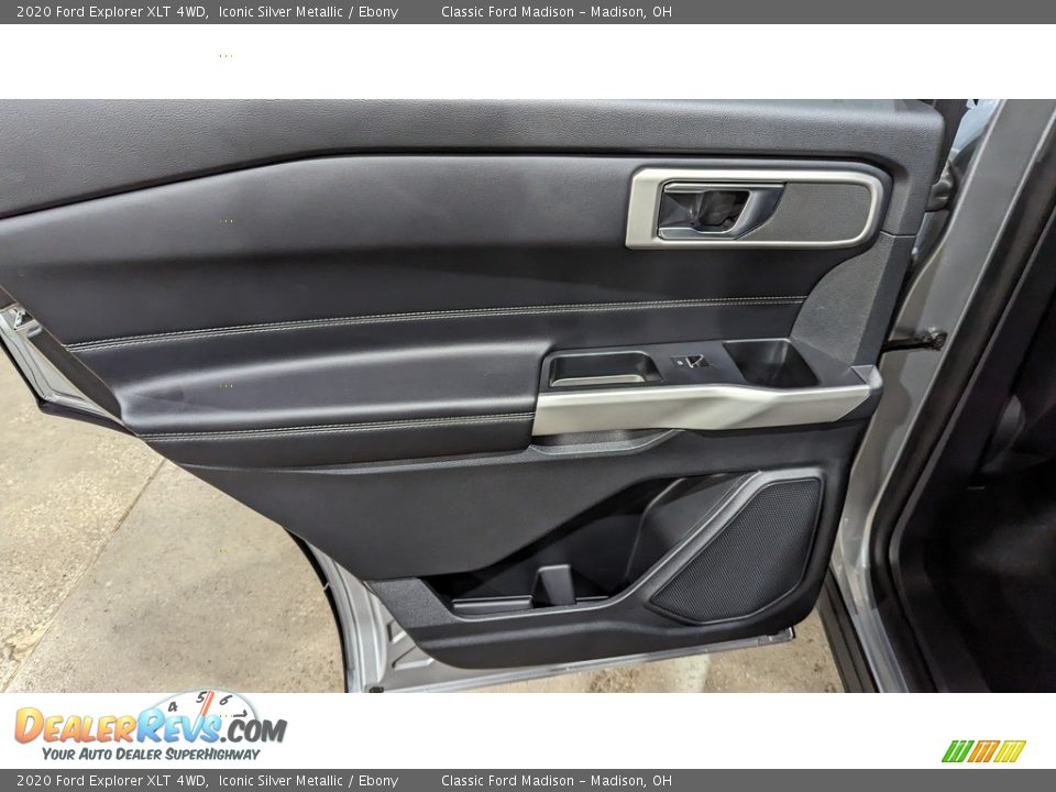 2020 Ford Explorer XLT 4WD Iconic Silver Metallic / Ebony Photo #13