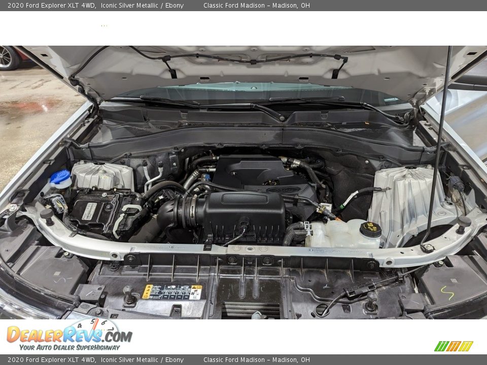 2020 Ford Explorer XLT 4WD Iconic Silver Metallic / Ebony Photo #19