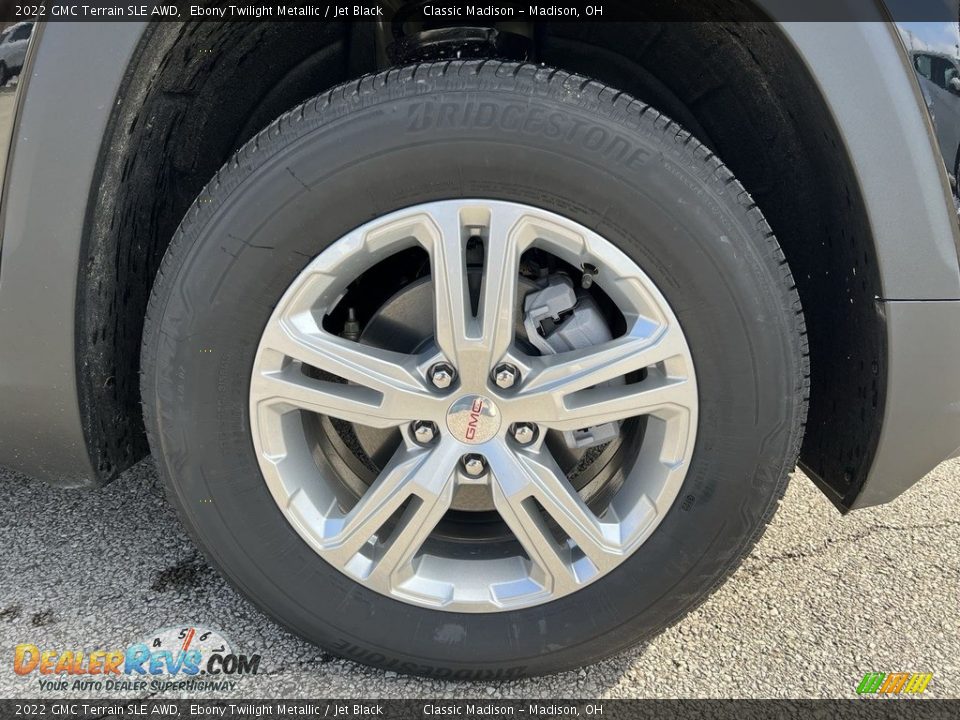 2022 GMC Terrain SLE AWD Wheel Photo #5