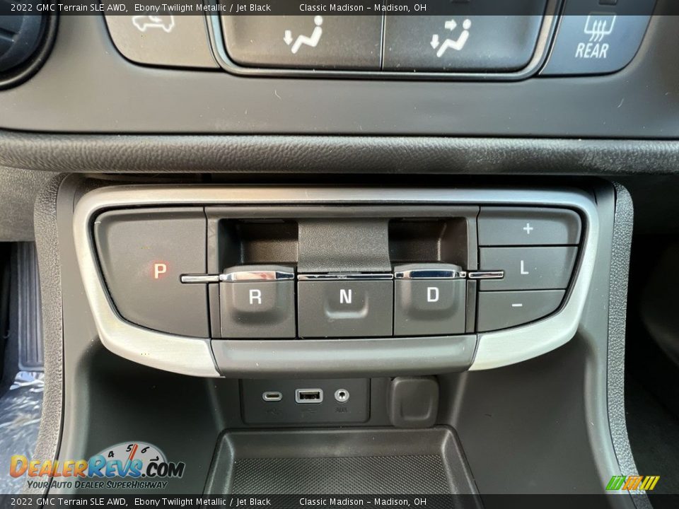 2022 GMC Terrain SLE AWD Shifter Photo #14
