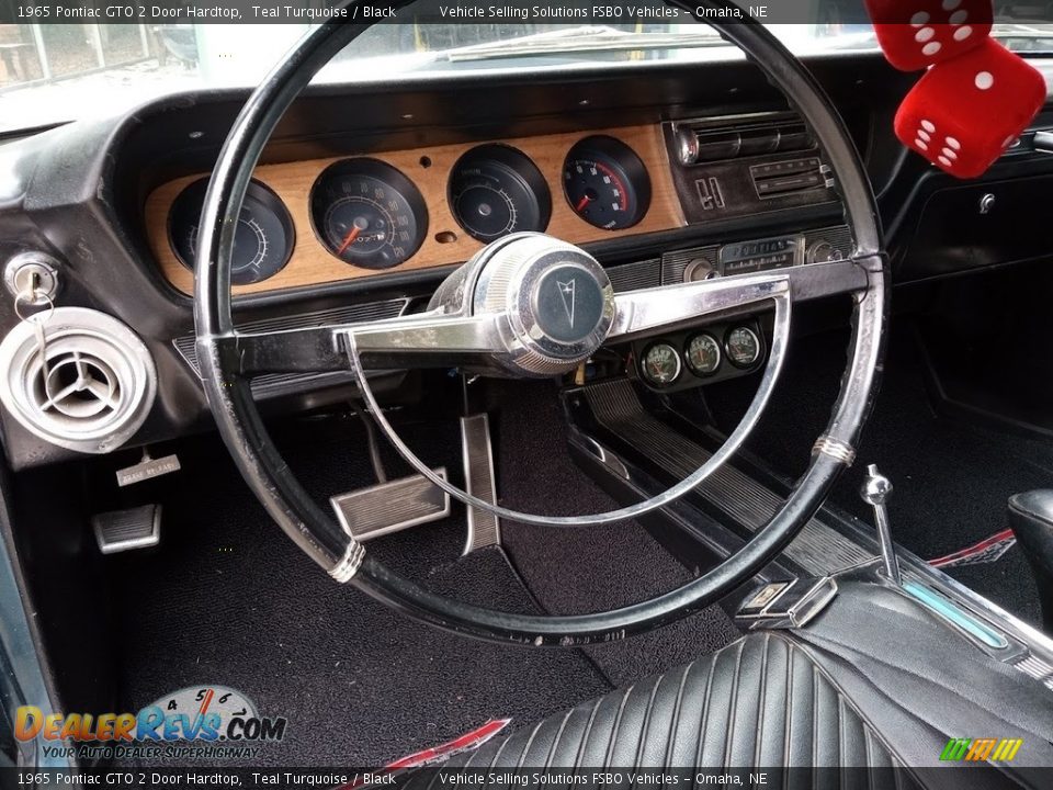 1965 Pontiac GTO 2 Door Hardtop Steering Wheel Photo #9
