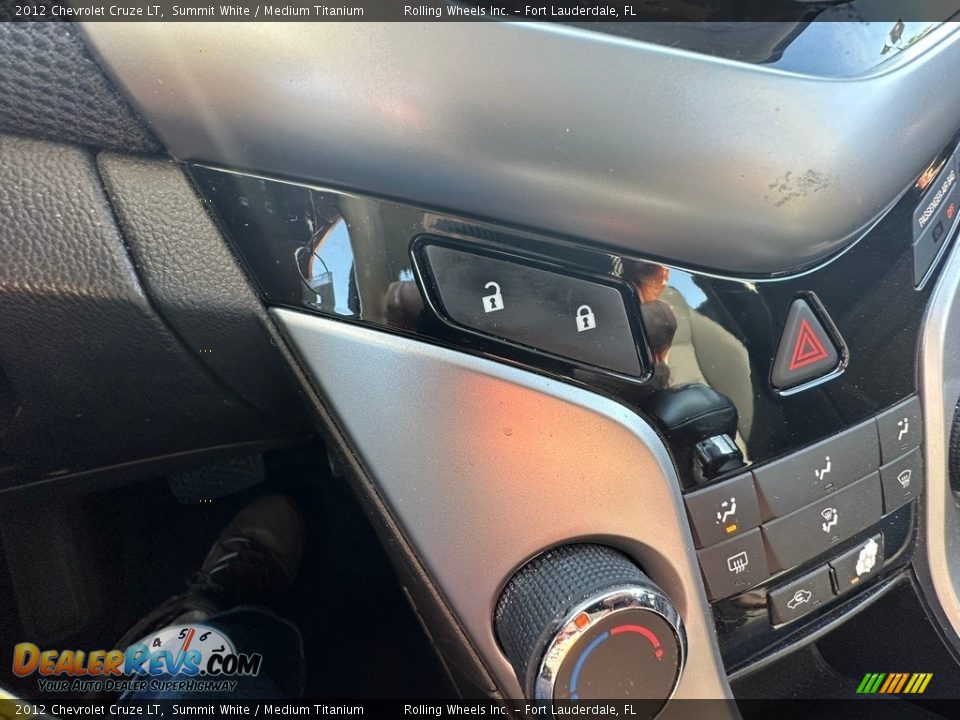 2012 Chevrolet Cruze LT Summit White / Medium Titanium Photo #15