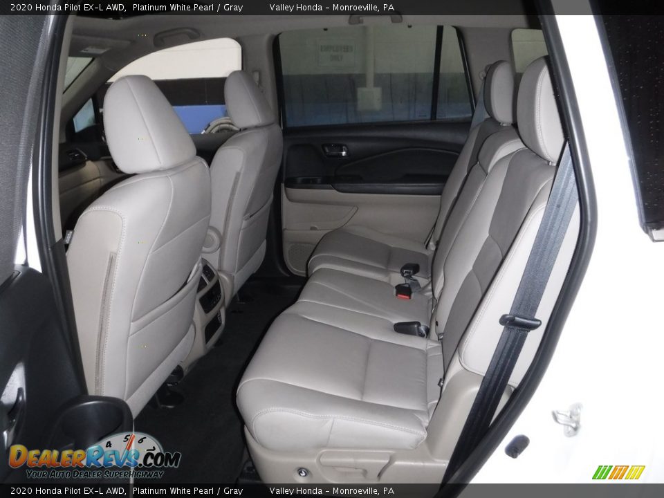 2020 Honda Pilot EX-L AWD Platinum White Pearl / Gray Photo #28