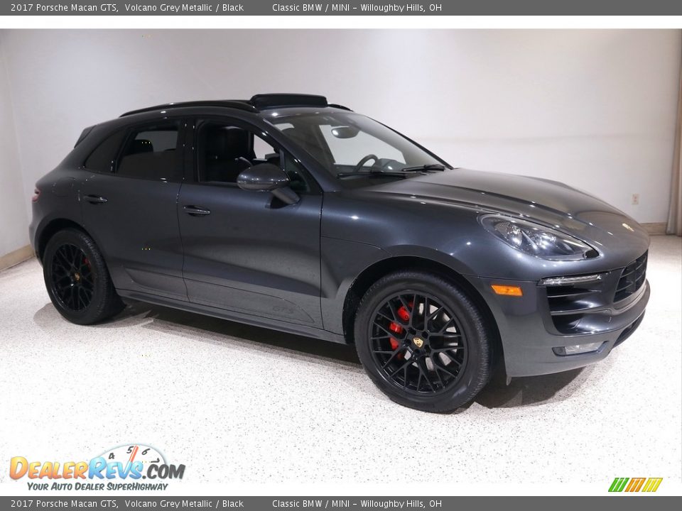 Volcano Grey Metallic 2017 Porsche Macan GTS Photo #1