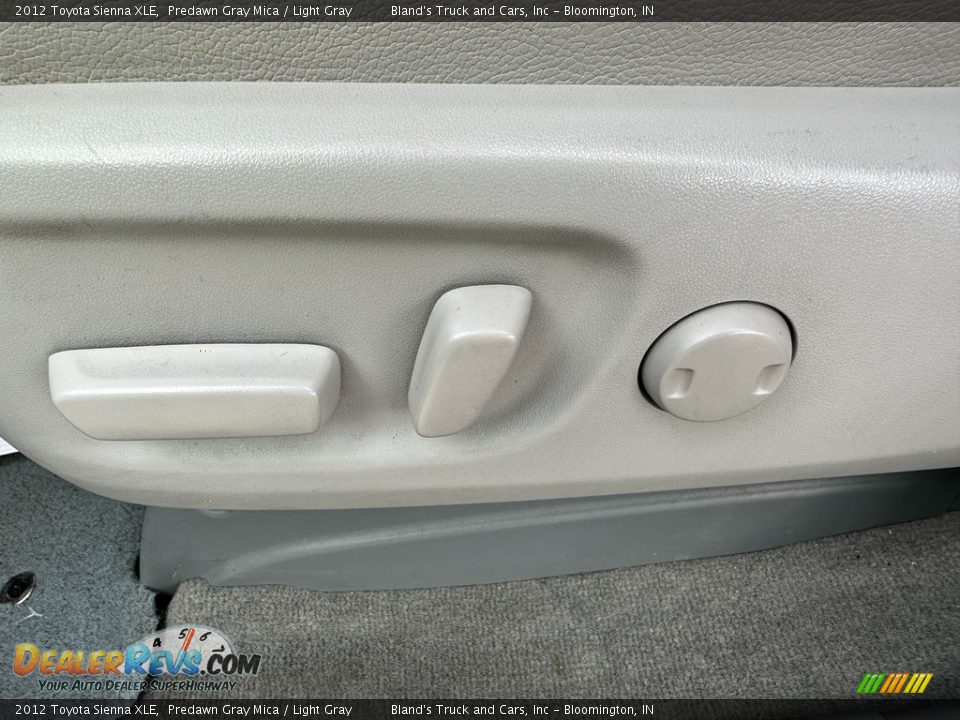 2012 Toyota Sienna XLE Predawn Gray Mica / Light Gray Photo #6
