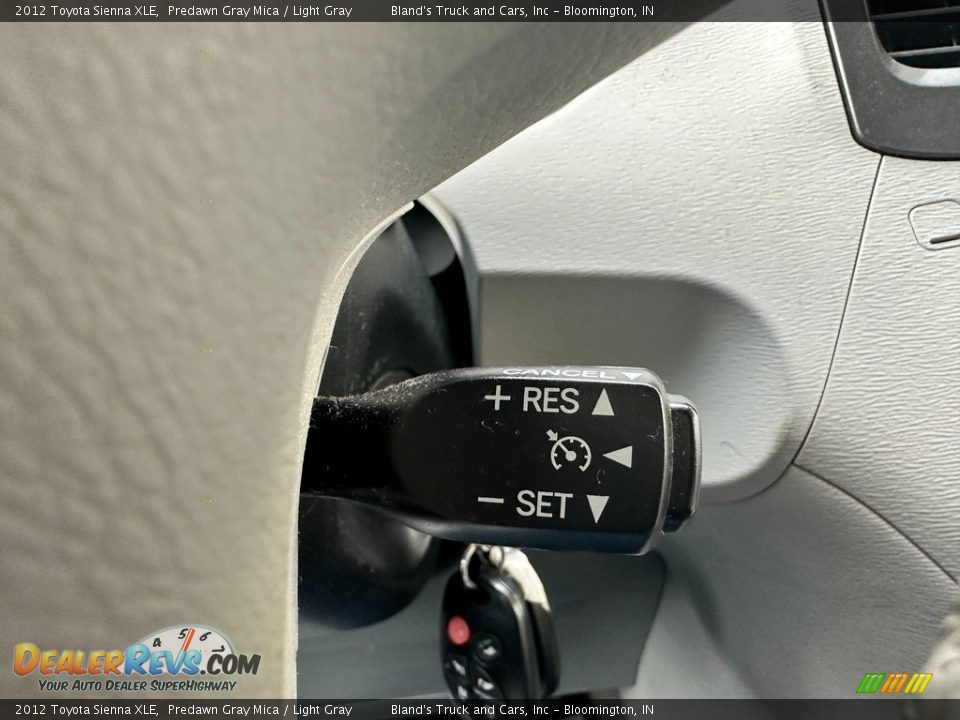 2012 Toyota Sienna XLE Predawn Gray Mica / Light Gray Photo #15
