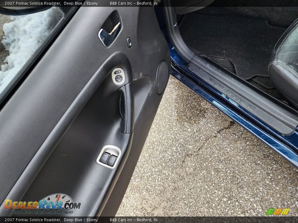 2007 Pontiac Solstice Roadster Deep Blue / Ebony Photo #8