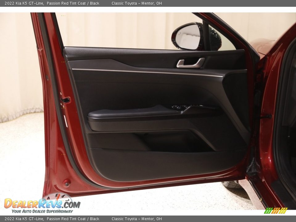 Door Panel of 2022 Kia K5 GT-Line Photo #4