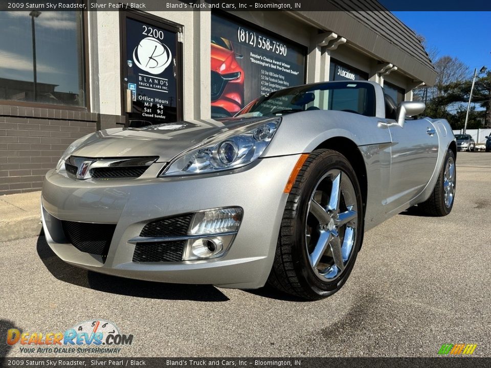 2009 Saturn Sky Roadster Silver Pearl / Black Photo #3