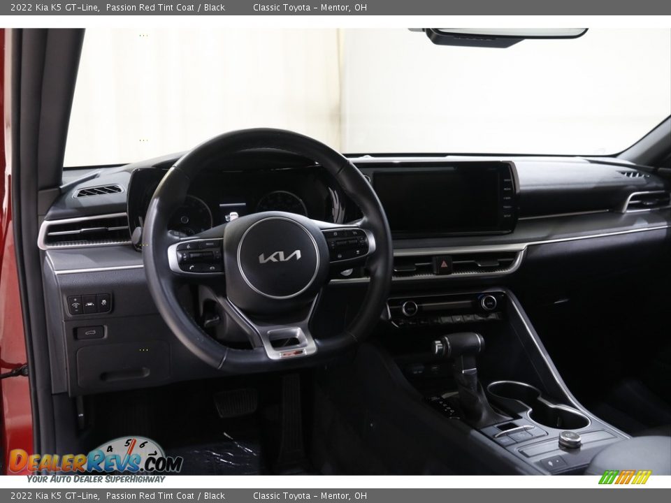 Dashboard of 2022 Kia K5 GT-Line Photo #6