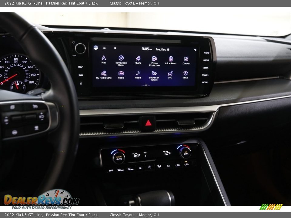 Controls of 2022 Kia K5 GT-Line Photo #9