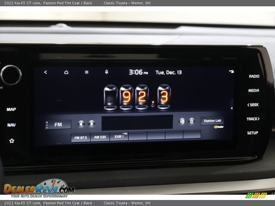 Controls of 2022 Kia K5 GT-Line Photo #11