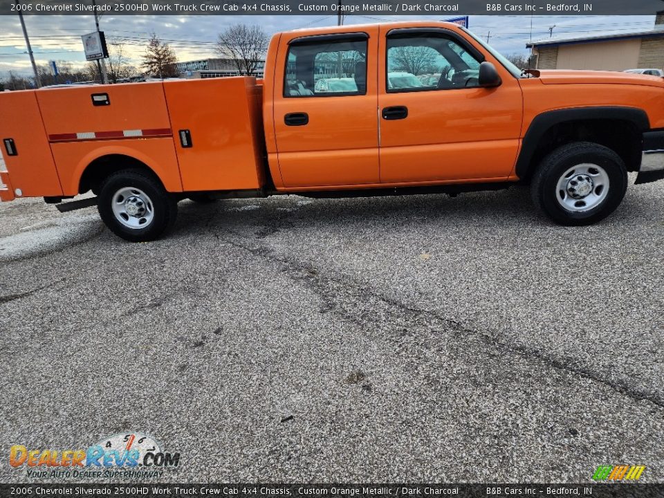 2006 Chevrolet Silverado 2500HD Work Truck Crew Cab 4x4 Chassis Custom Orange Metallic / Dark Charcoal Photo #5