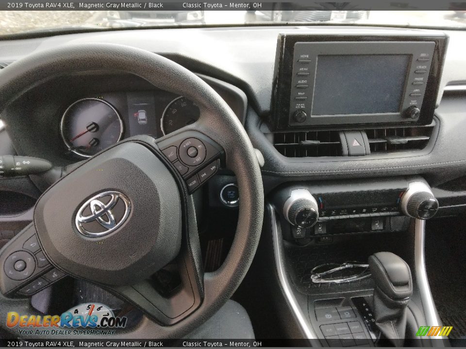 2019 Toyota RAV4 XLE Magnetic Gray Metallic / Black Photo #4