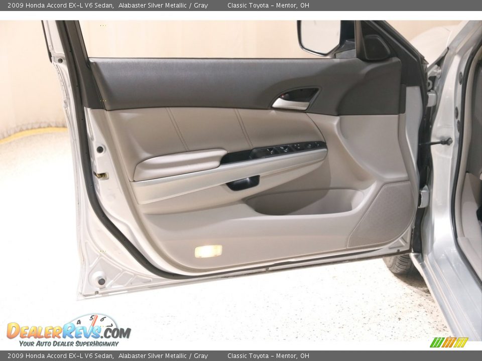 2009 Honda Accord EX-L V6 Sedan Alabaster Silver Metallic / Gray Photo #4