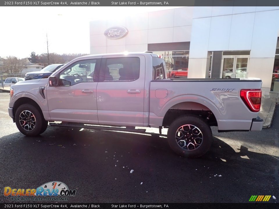 2023 Ford F150 XLT SuperCrew 4x4 Avalanche / Black Photo #2