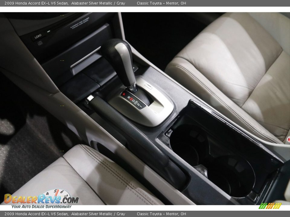 2009 Honda Accord EX-L V6 Sedan Alabaster Silver Metallic / Gray Photo #13