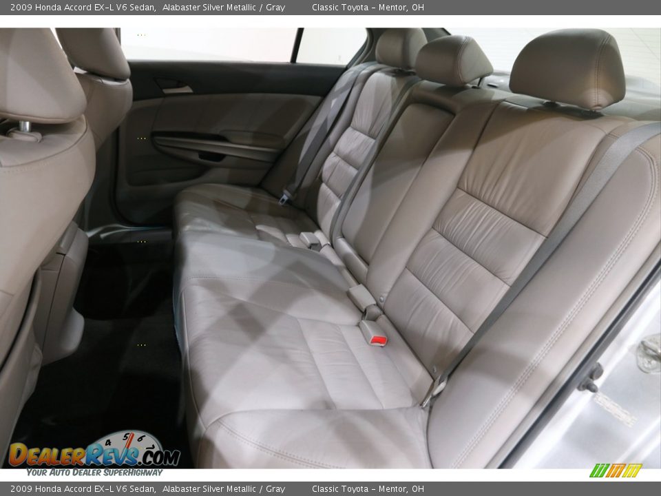 2009 Honda Accord EX-L V6 Sedan Alabaster Silver Metallic / Gray Photo #17