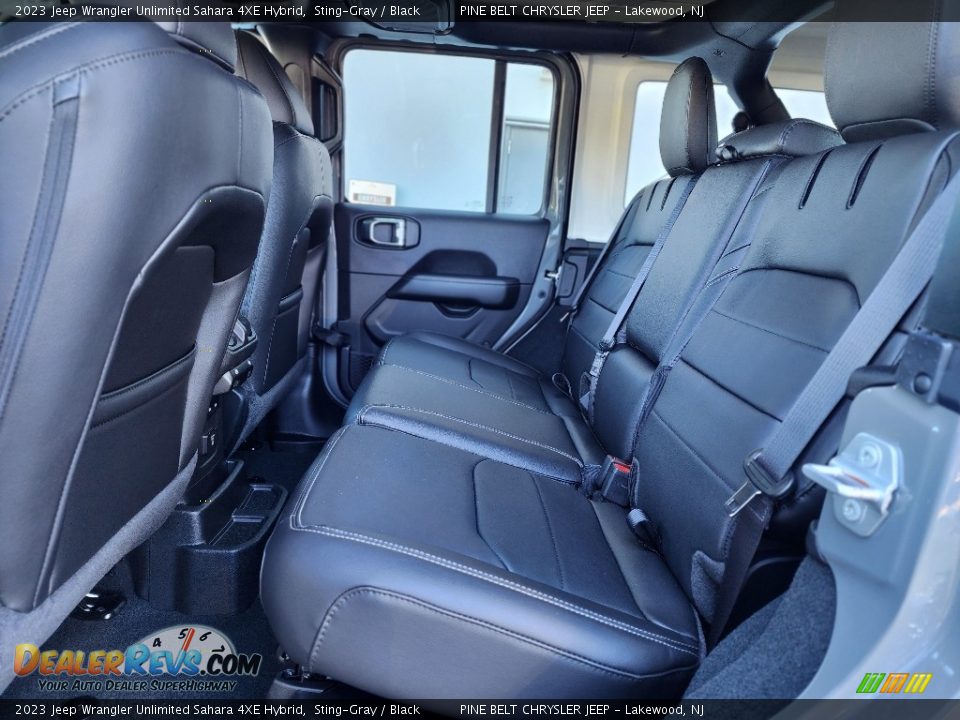 2023 Jeep Wrangler Unlimited Sahara 4XE Hybrid Sting-Gray / Black Photo #7