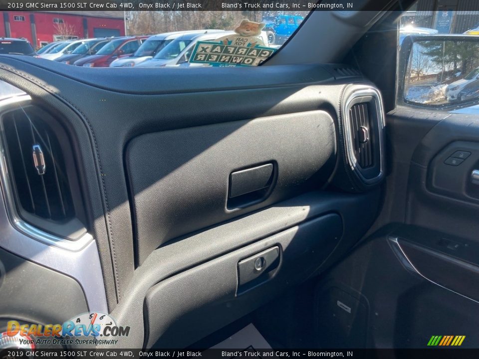 2019 GMC Sierra 1500 SLT Crew Cab 4WD Onyx Black / Jet Black Photo #31