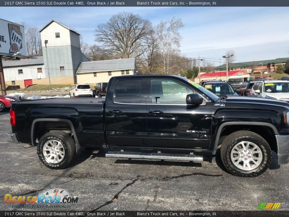 2017 GMC Sierra 1500 SLE Double Cab 4WD Onyx Black / Jet Black Photo #5