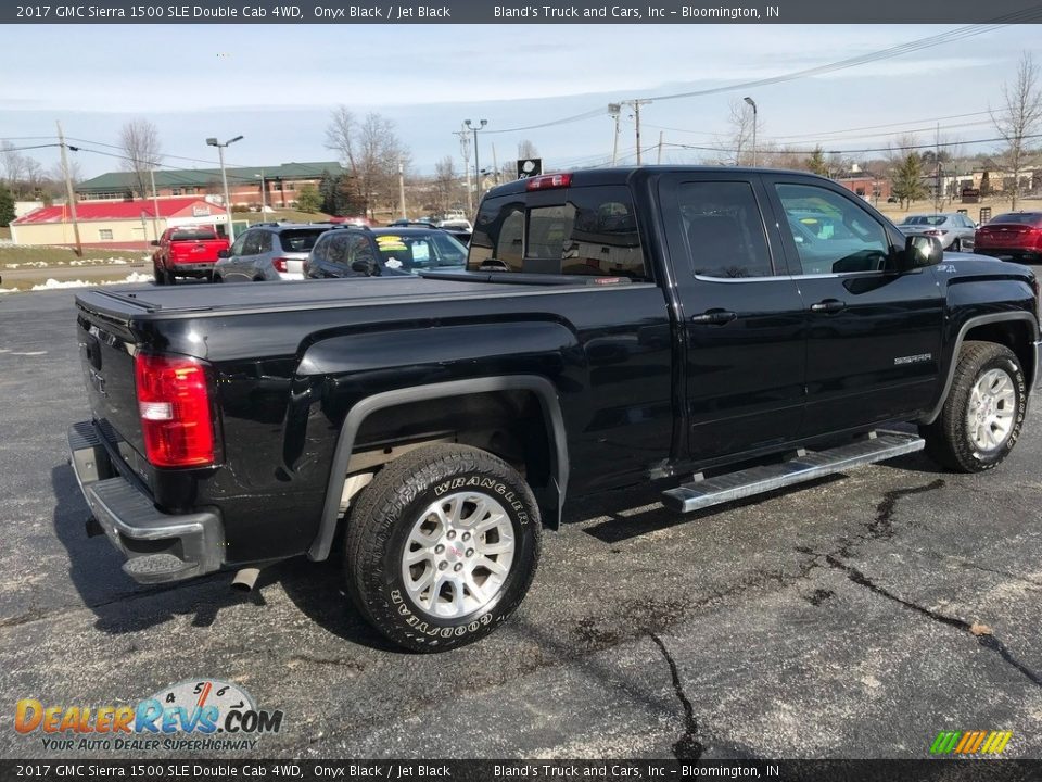 2017 GMC Sierra 1500 SLE Double Cab 4WD Onyx Black / Jet Black Photo #6