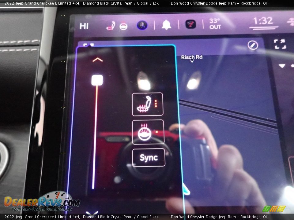 2022 Jeep Grand Cherokee L Limited 4x4 Diamond Black Crystal Pearl / Global Black Photo #5
