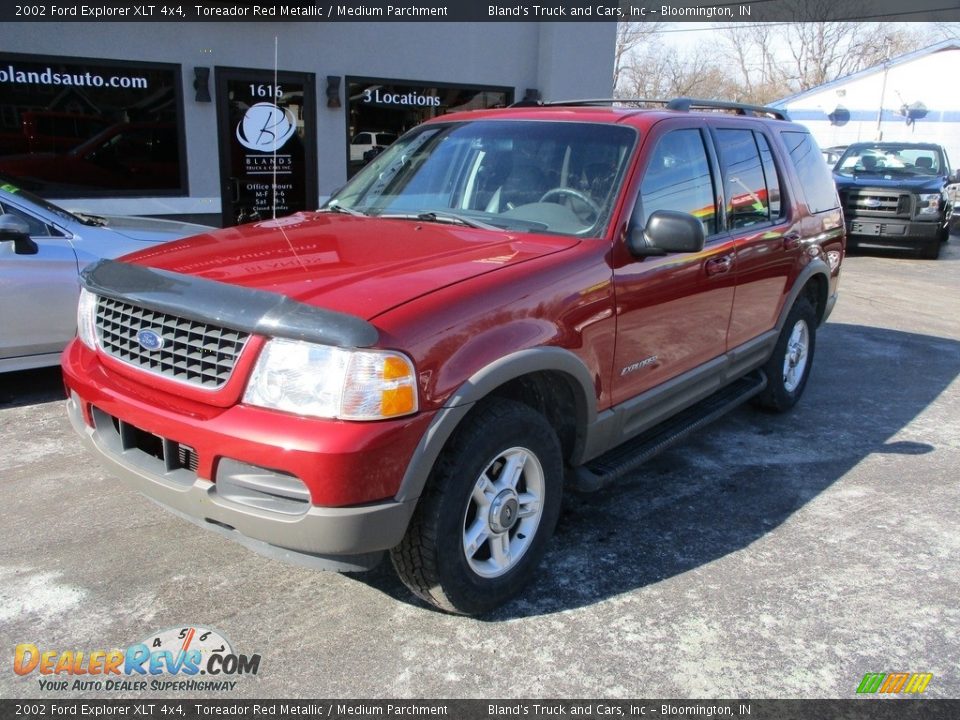 2002 Ford Explorer XLT 4x4 Toreador Red Metallic / Medium Parchment Photo #2