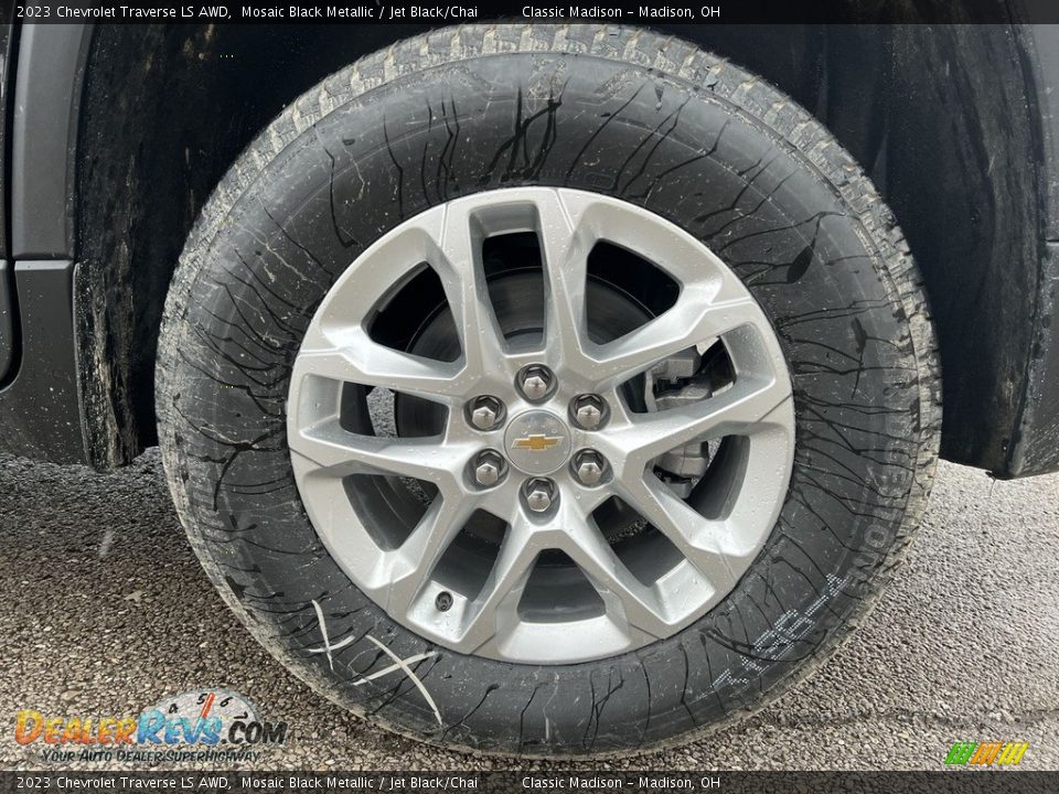 2023 Chevrolet Traverse LS AWD Mosaic Black Metallic / Jet Black/Chai Photo #5