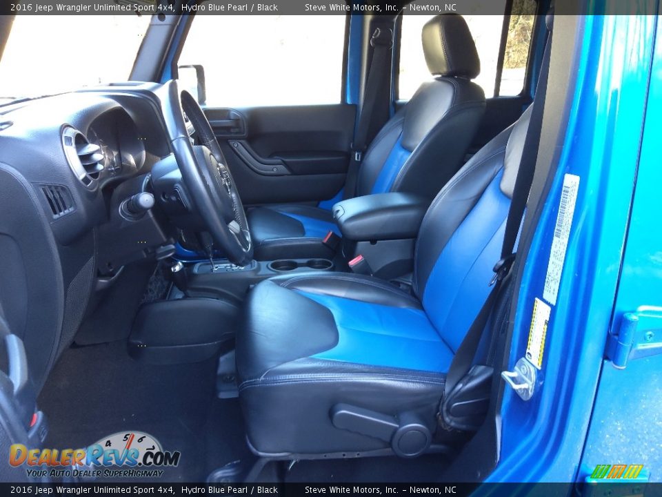 2016 Jeep Wrangler Unlimited Sport 4x4 Hydro Blue Pearl / Black Photo #11