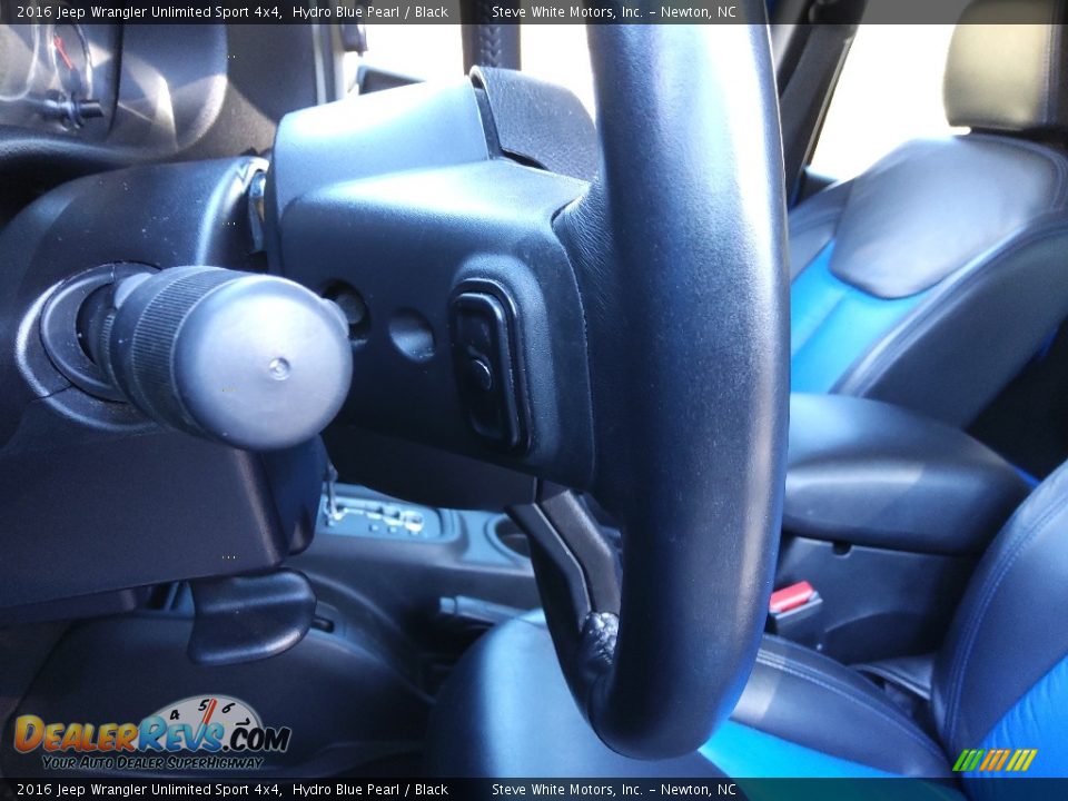 2016 Jeep Wrangler Unlimited Sport 4x4 Hydro Blue Pearl / Black Photo #13