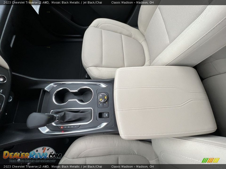 2023 Chevrolet Traverse LS AWD Mosaic Black Metallic / Jet Black/Chai Photo #15