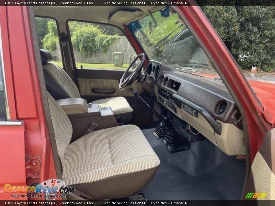Front Seat of 1983 Toyota Land Cruiser FJ60 Photo #3