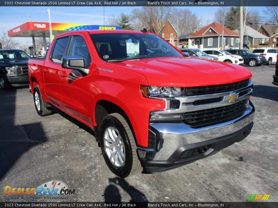 2022 Chevrolet Silverado 1500 Limited LT Crew Cab 4x4 Red Hot / Jet Black Photo #5