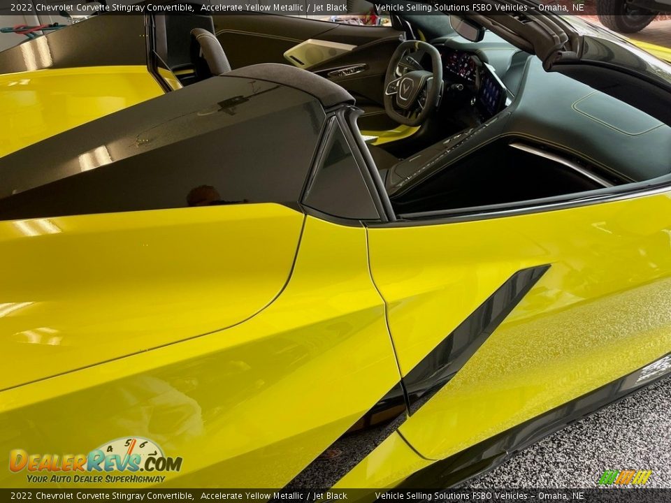 2022 Chevrolet Corvette Stingray Convertible Accelerate Yellow Metallic / Jet Black Photo #12