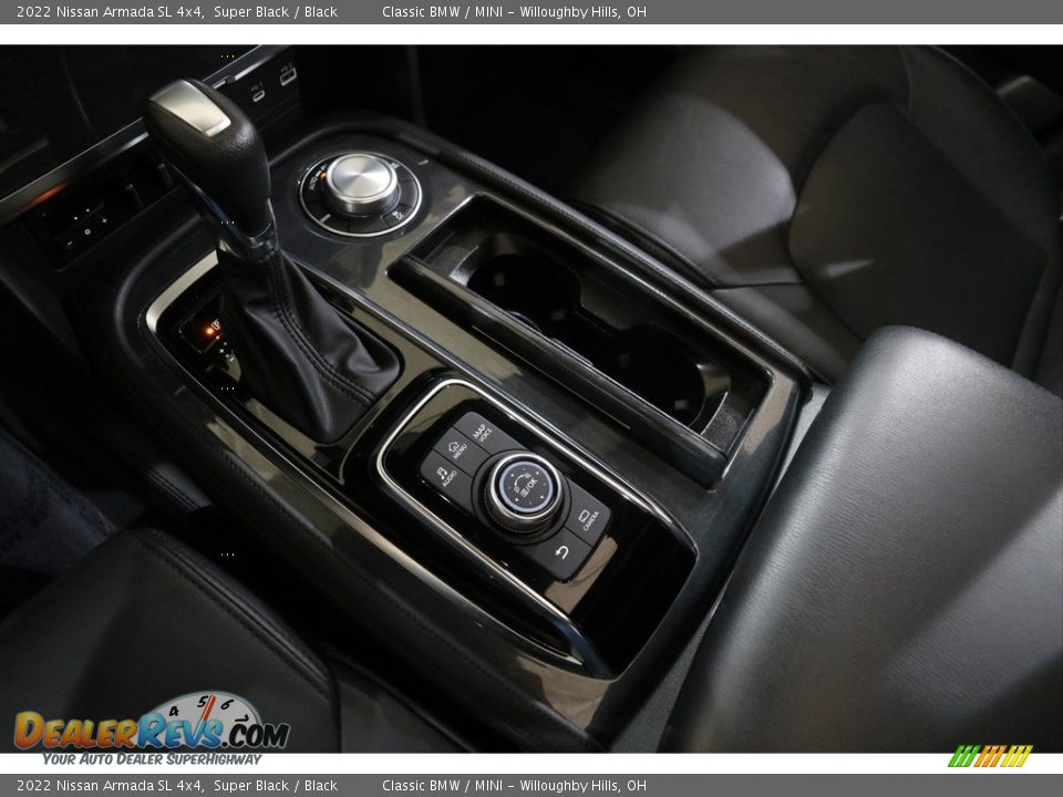 Controls of 2022 Nissan Armada SL 4x4 Photo #19