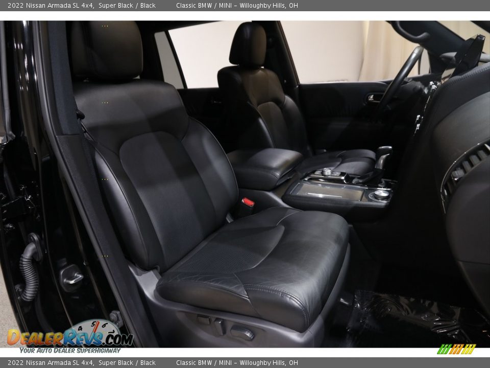 Front Seat of 2022 Nissan Armada SL 4x4 Photo #21
