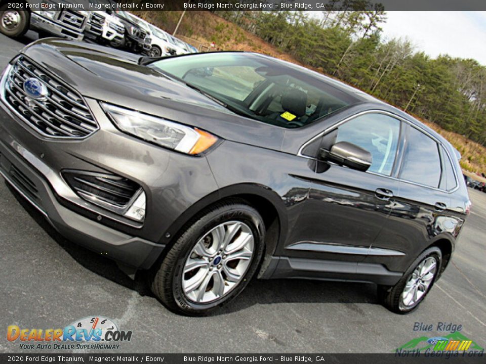 2020 Ford Edge Titanium Magnetic Metallic / Ebony Photo #27