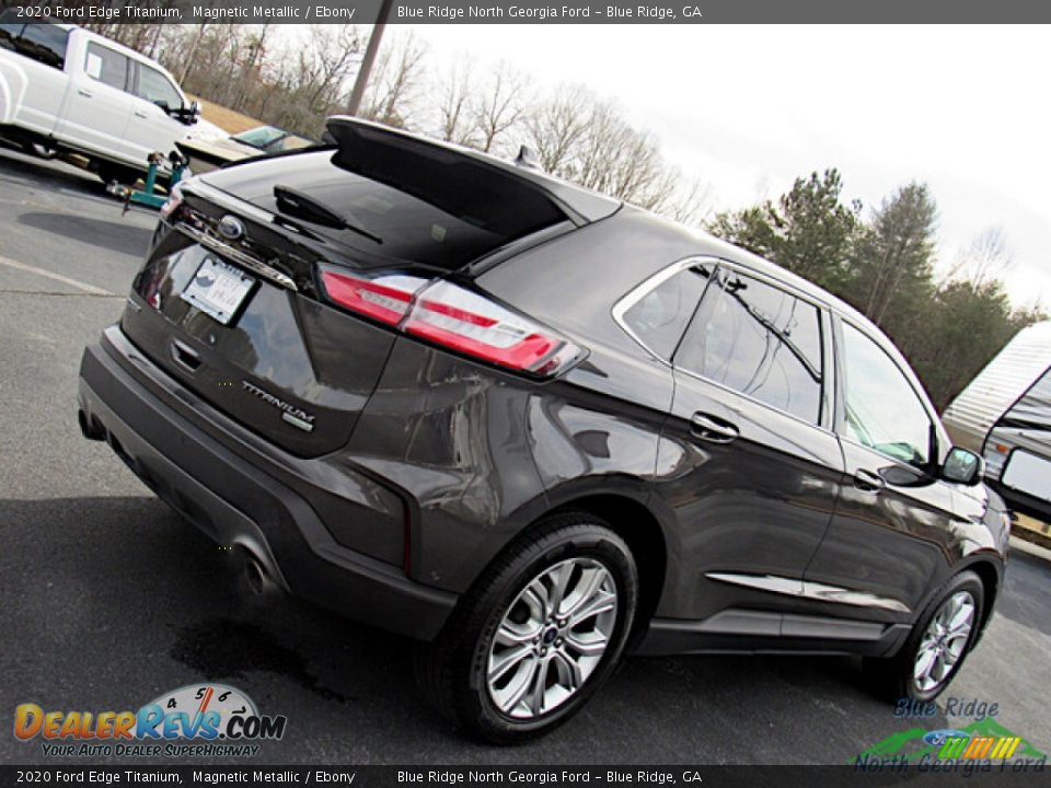 2020 Ford Edge Titanium Magnetic Metallic / Ebony Photo #29