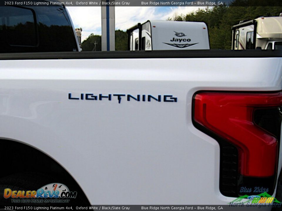 2023 Ford F150 Lightning Platinum 4x4 Oxford White / Black/Slate Gray Photo #29