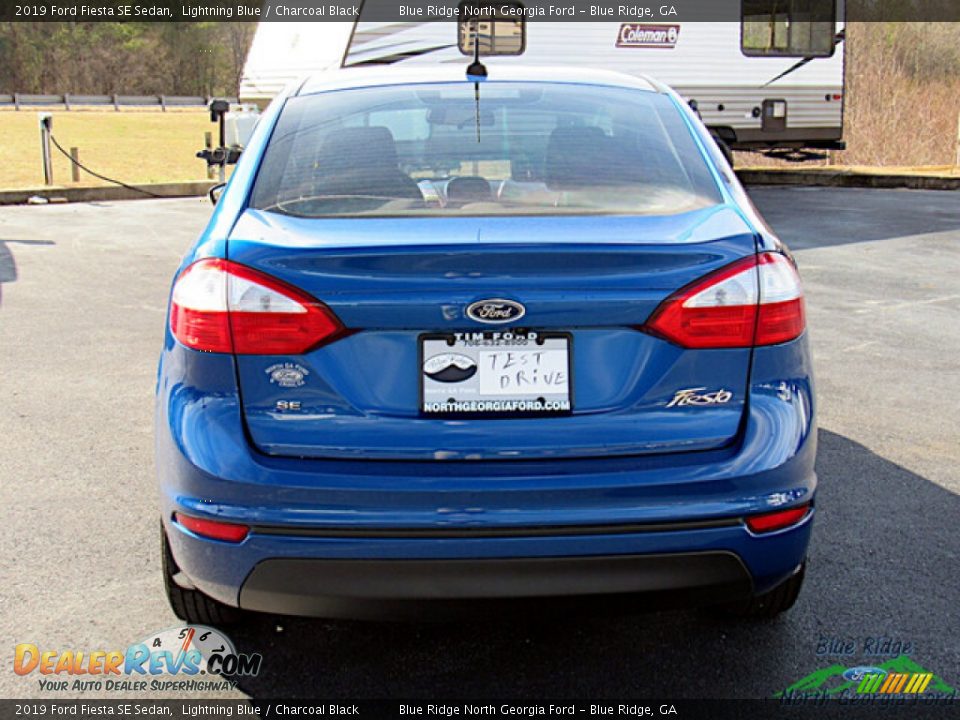 2019 Ford Fiesta SE Sedan Lightning Blue / Charcoal Black Photo #4