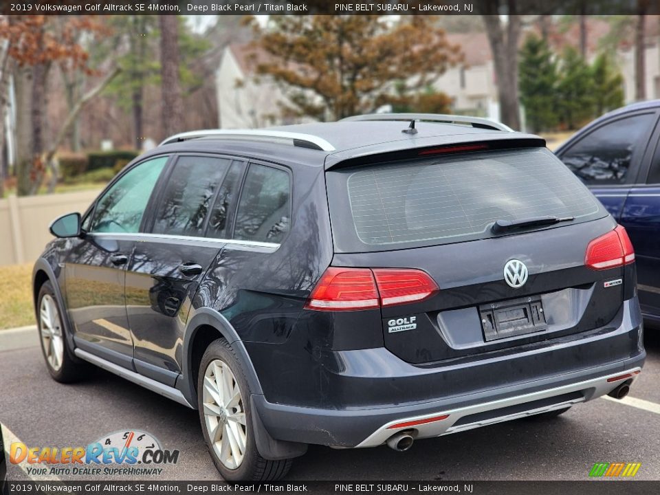 2019 Volkswagen Golf Alltrack SE 4Motion Deep Black Pearl / Titan Black Photo #7