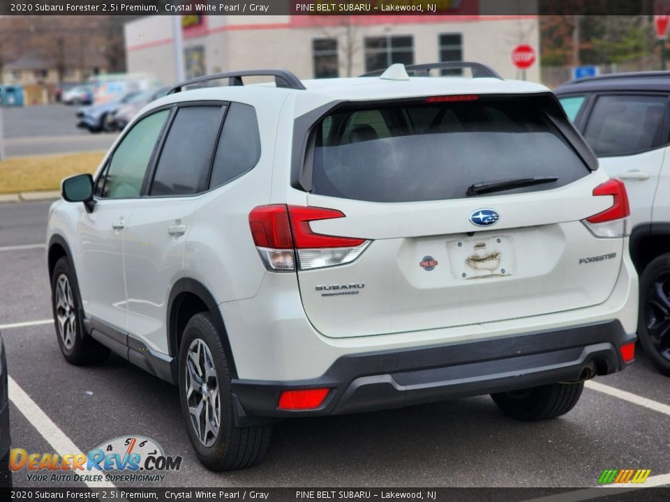 2020 Subaru Forester 2.5i Premium Crystal White Pearl / Gray Photo #7