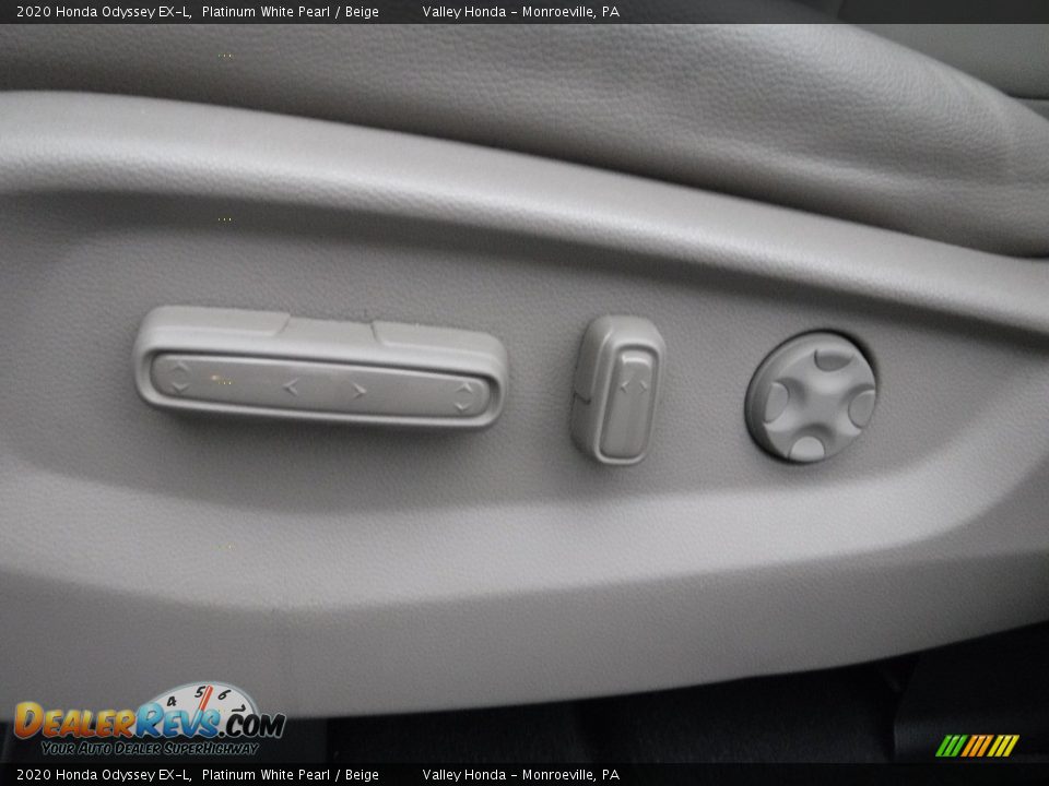 2020 Honda Odyssey EX-L Platinum White Pearl / Beige Photo #16