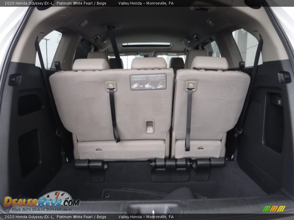 2020 Honda Odyssey EX-L Platinum White Pearl / Beige Photo #32