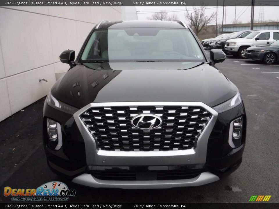 2022 Hyundai Palisade Limited AWD Abyss Black Pearl / Navy/Beige Photo #5